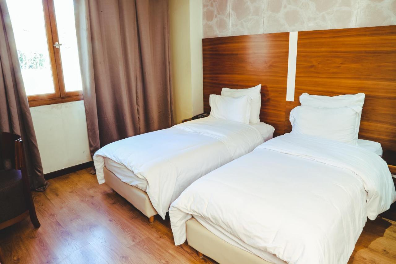 Hotel Perce Neige Ифран Экстерьер фото
