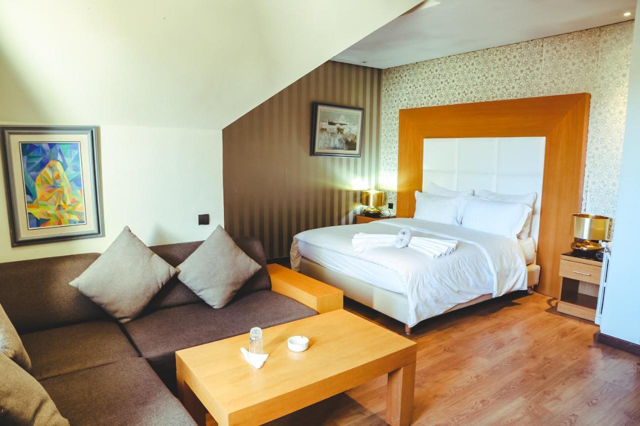Hotel Perce Neige Ифран Экстерьер фото