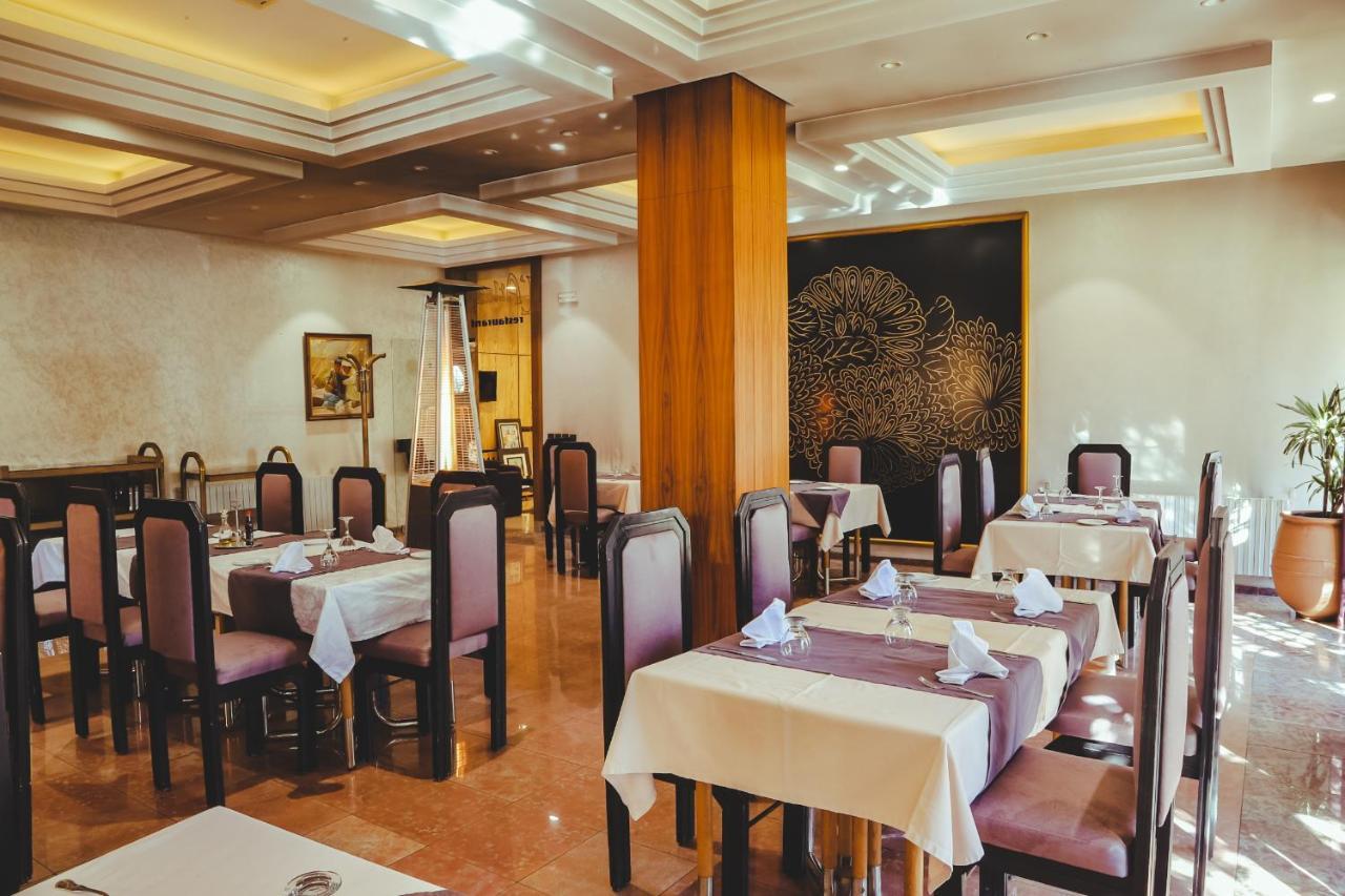 Hotel Perce Neige Ифран Экстерьер фото