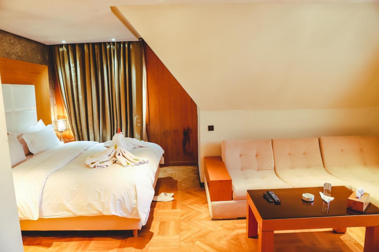 Hotel Perce Neige Ифран Экстерьер фото